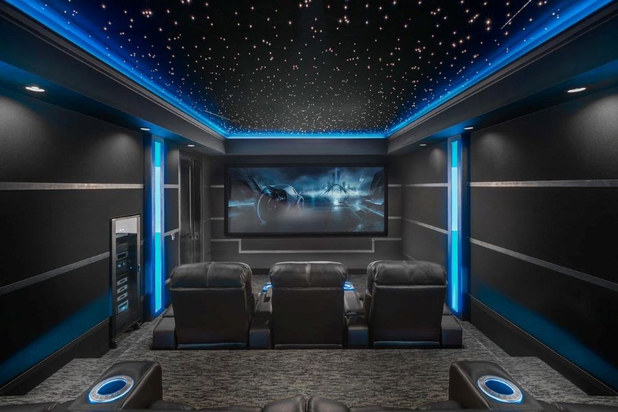 elevate-your-home-theater-experience-with-smart-home-automation